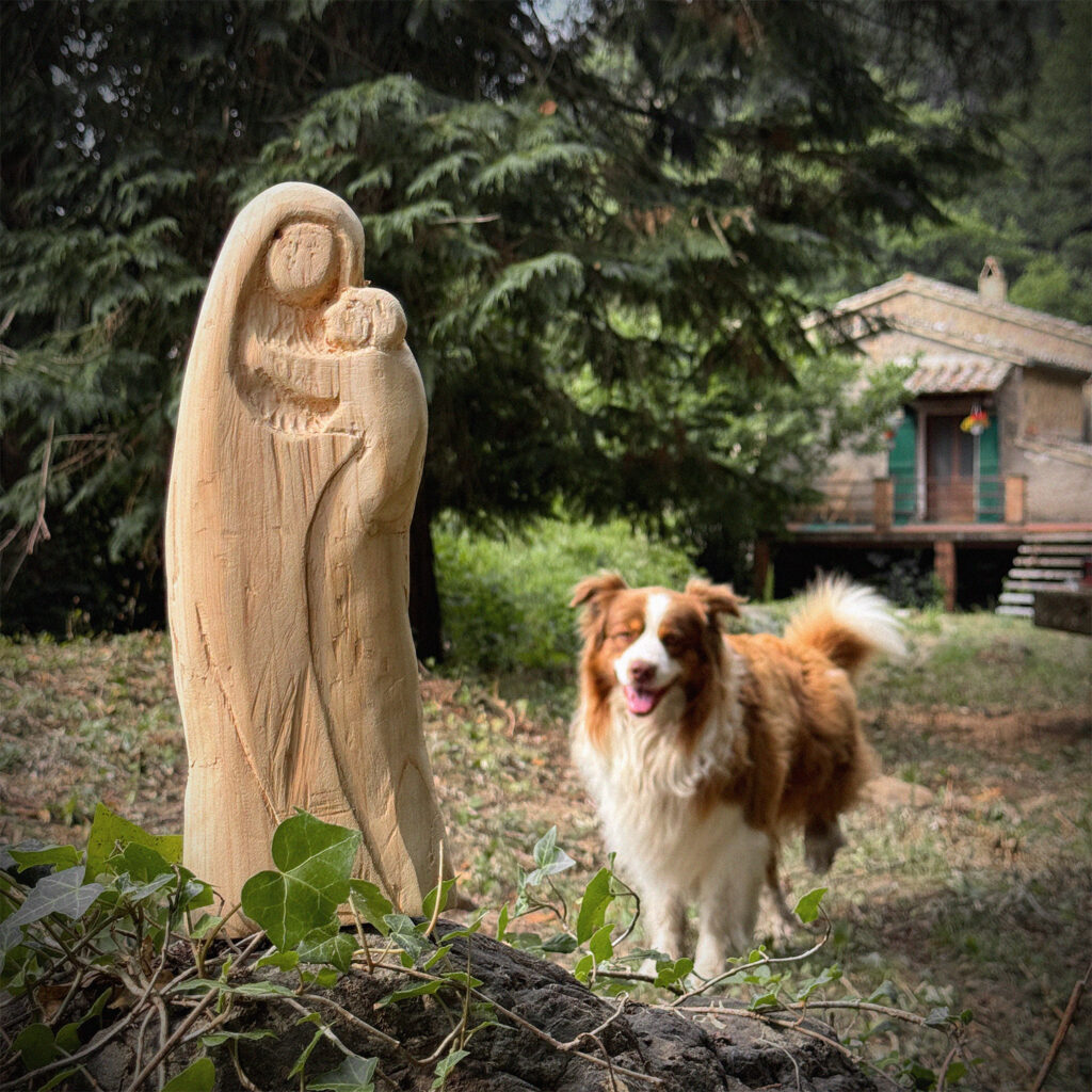 Mana et la Madonne raw sculpture of Madonna